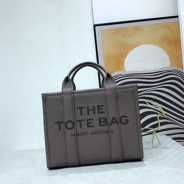 MARC JACOBS® Medium Tote Bag – Graphite Edition