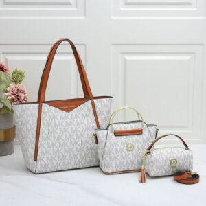MICHAEL KORS® 3-in-1 Signature Handbag Set – Sandstone Edition