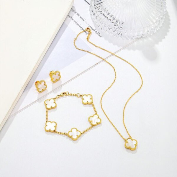 VCA Sets - White & Gold