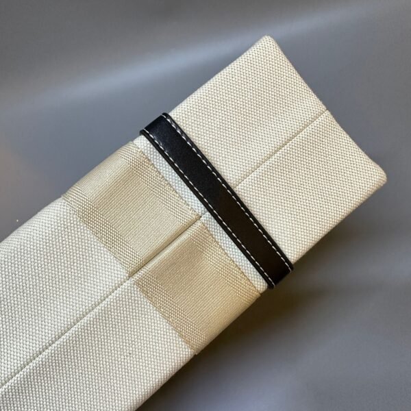 Chloé - Image 4