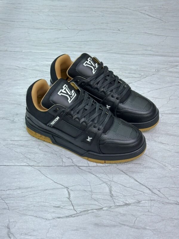 LOUIS VUITTON MEN - Image 2