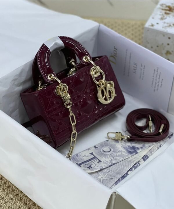 DIOR - Image 5