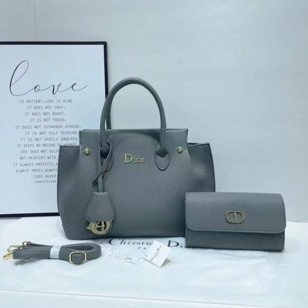 DIOR