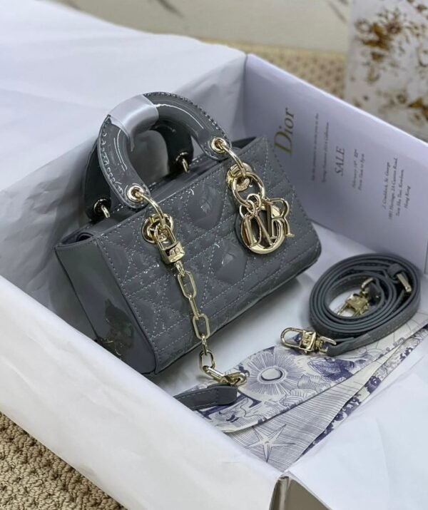 DIOR - Image 4