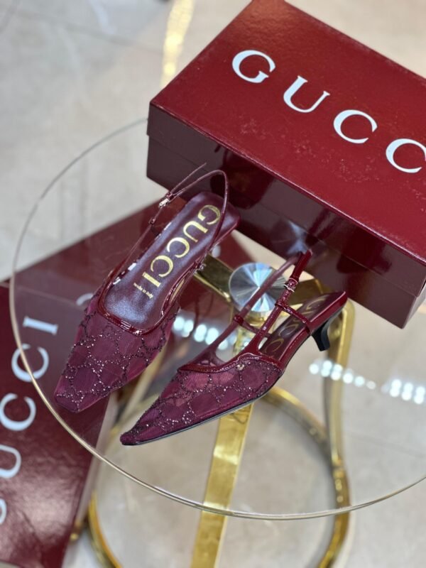 GUCCI