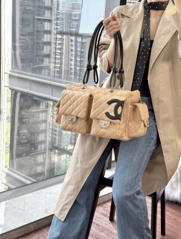CHANEL - Image 8