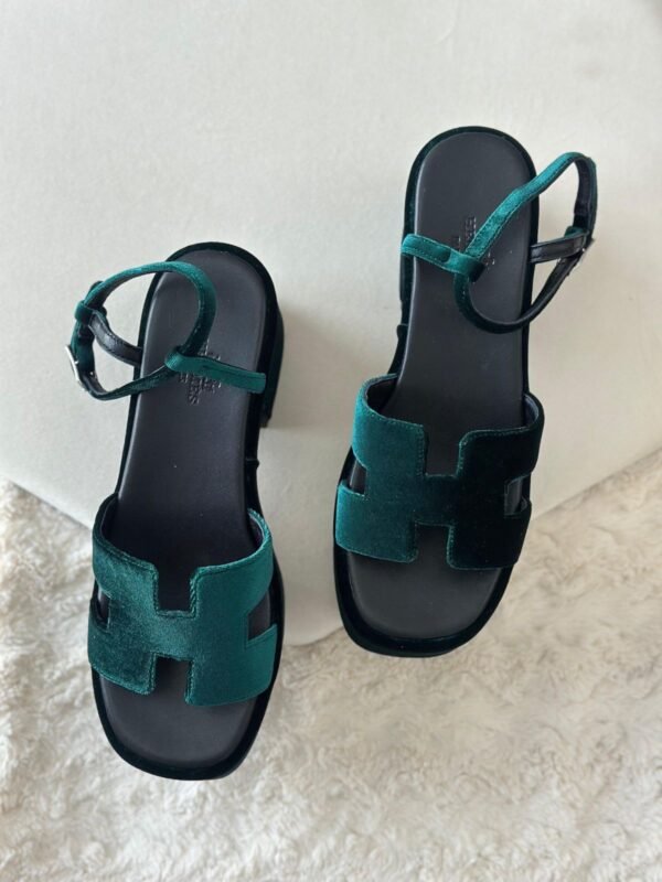 HERMES