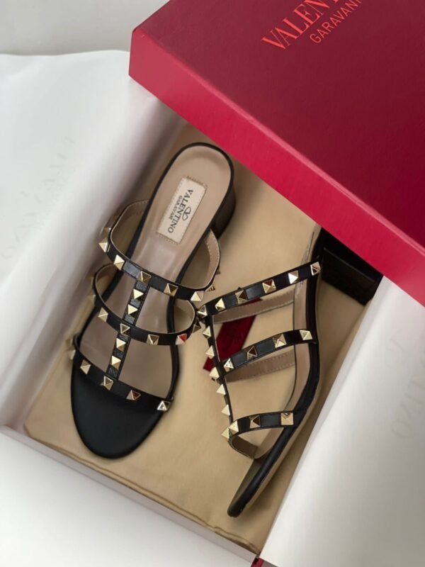 VALENTINO
